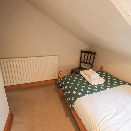 בית נופש Millans Garth *