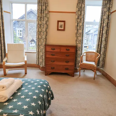 Millans Garth אמבלסייד